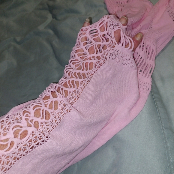 Pink lingerie or cover up one size fits all - Picture 2 of 4